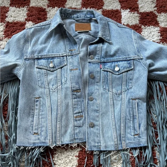 Levi's Light Blue Fringe Jean Jacket - Picture 2 of 9